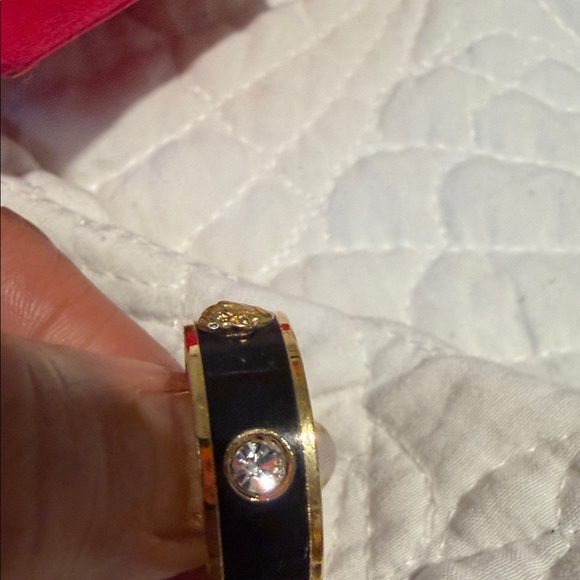 Kurt Geiger Gold and Black Ring stones - Picture 9 of 10